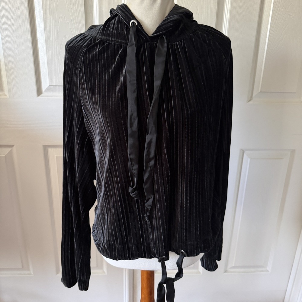 Rachel Roy Black Ribbed Velour Hoodie Medium Ribbon Tie Long Sleeve Athleisure